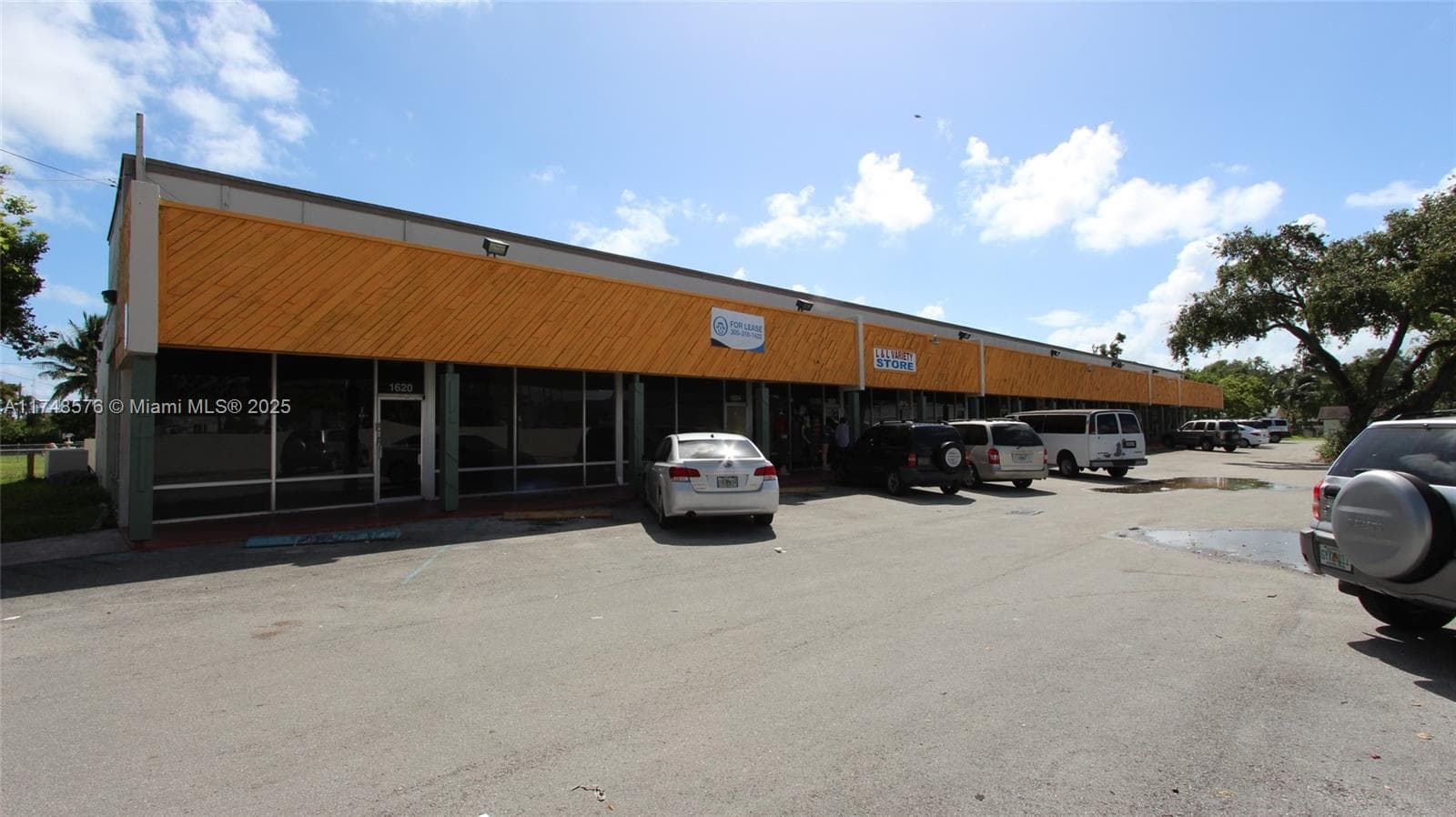 1620 NE 148 St # 1646-1648, North Miami, FL 33181
