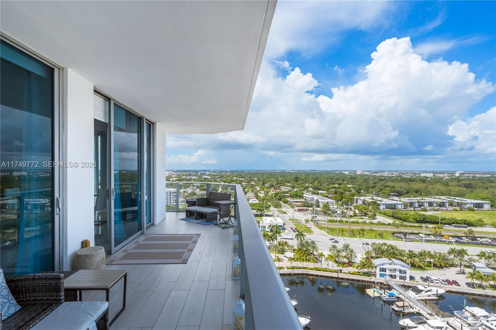 17111 Biscayne Blvd # 2001, North Miami Beach, FL 33160 photo 5