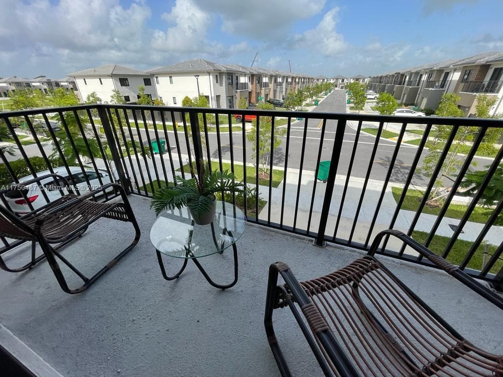 302 NW 11th Ct, Florida City, FL 33034 photo 3