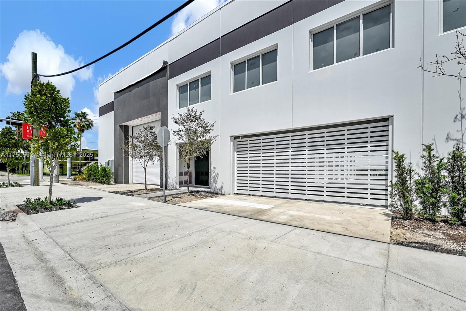 221 NE 67th St # 2, Miami, FL 33138 photo 4