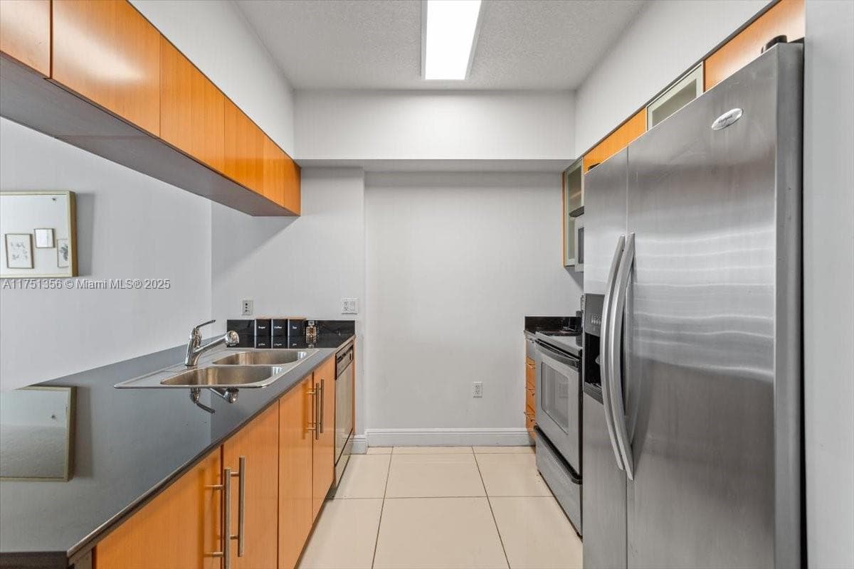 1750 N Bayshore Dr # 4809, Miami, FL 33132 photo 2