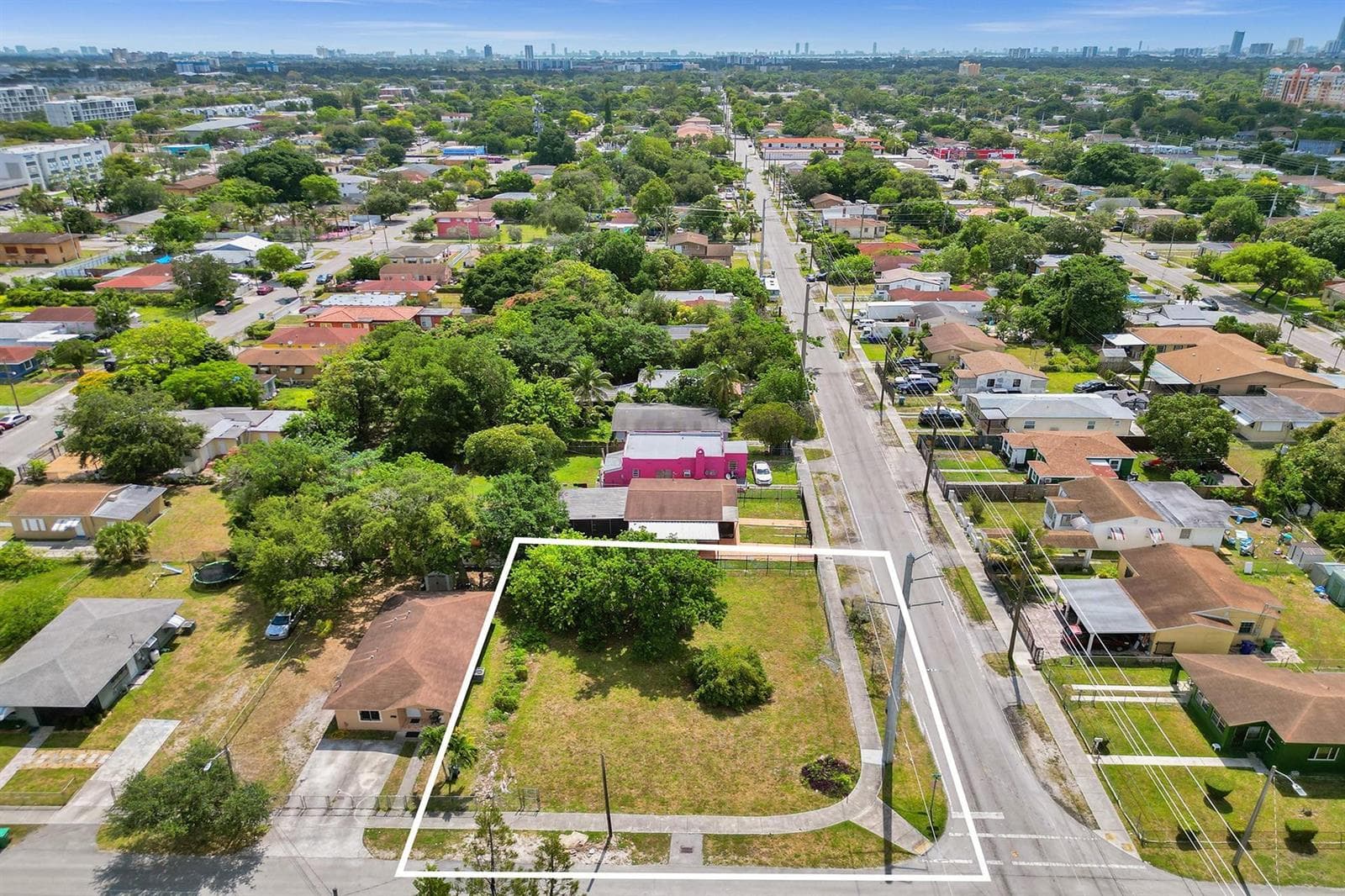 1895 NW 58th Street, Miami, FL 33142 photo 2