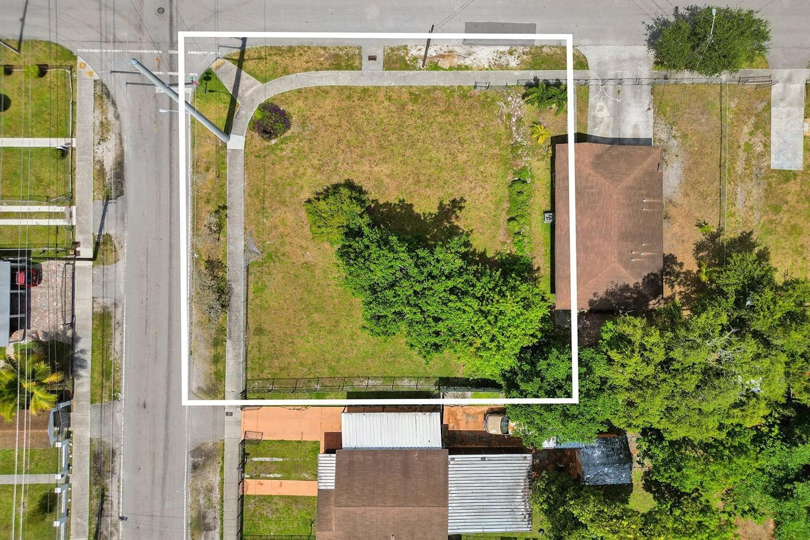 1895 NW 58th Street, Miami, FL 33142 photo 5