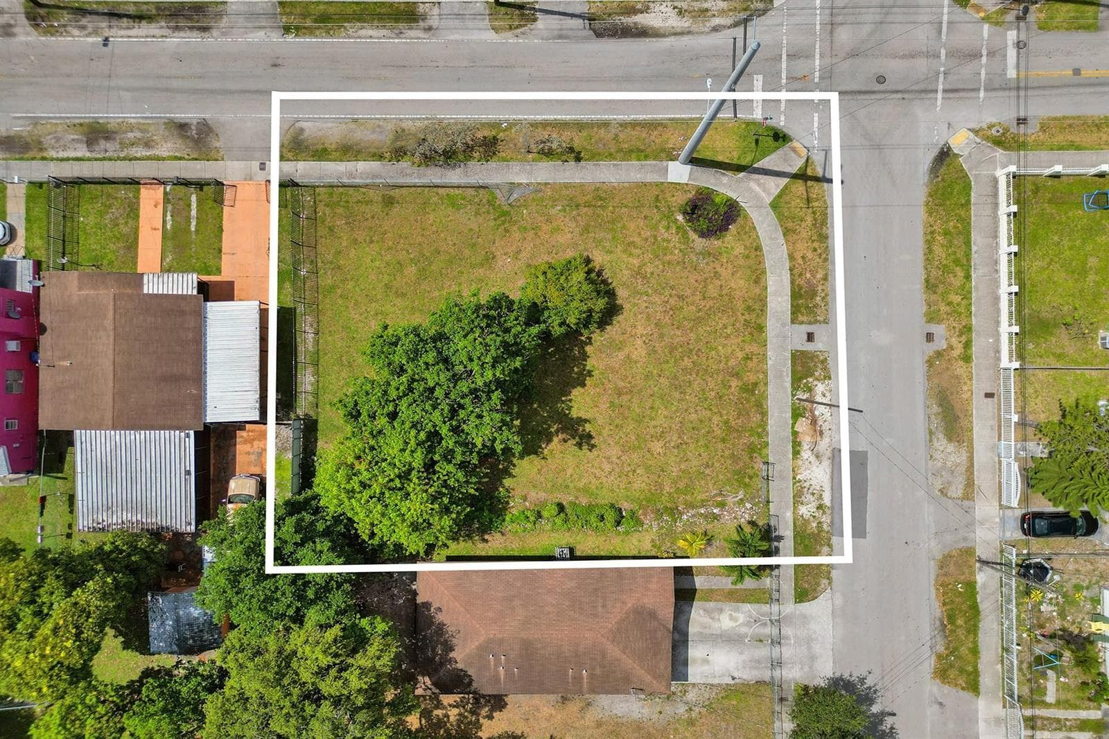 1895 NW 58th Street, Miami, FL 33142 photo 4