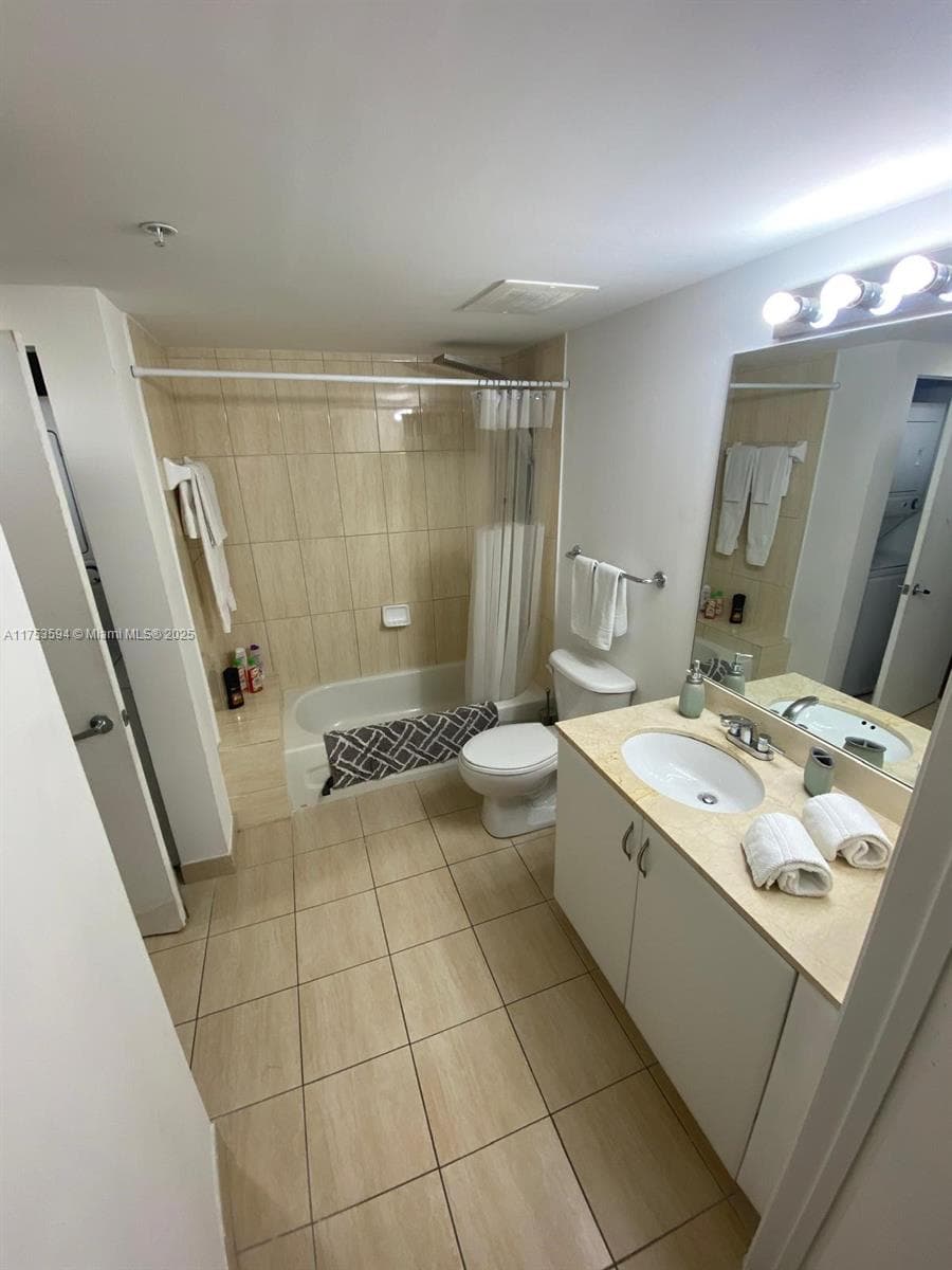 1750 N Bayshore Dr # 2905, Miami, FL 33132 photo 4