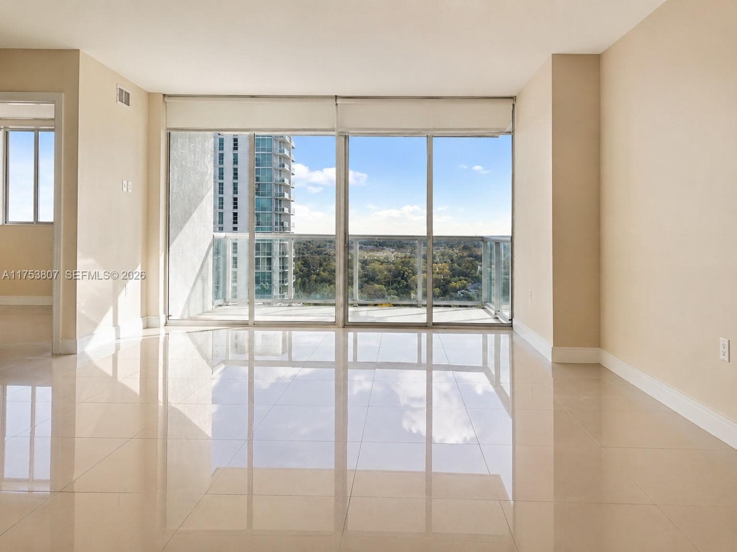 1861 NW S River Dr # 1504, Miami, FL 33125 photo 3