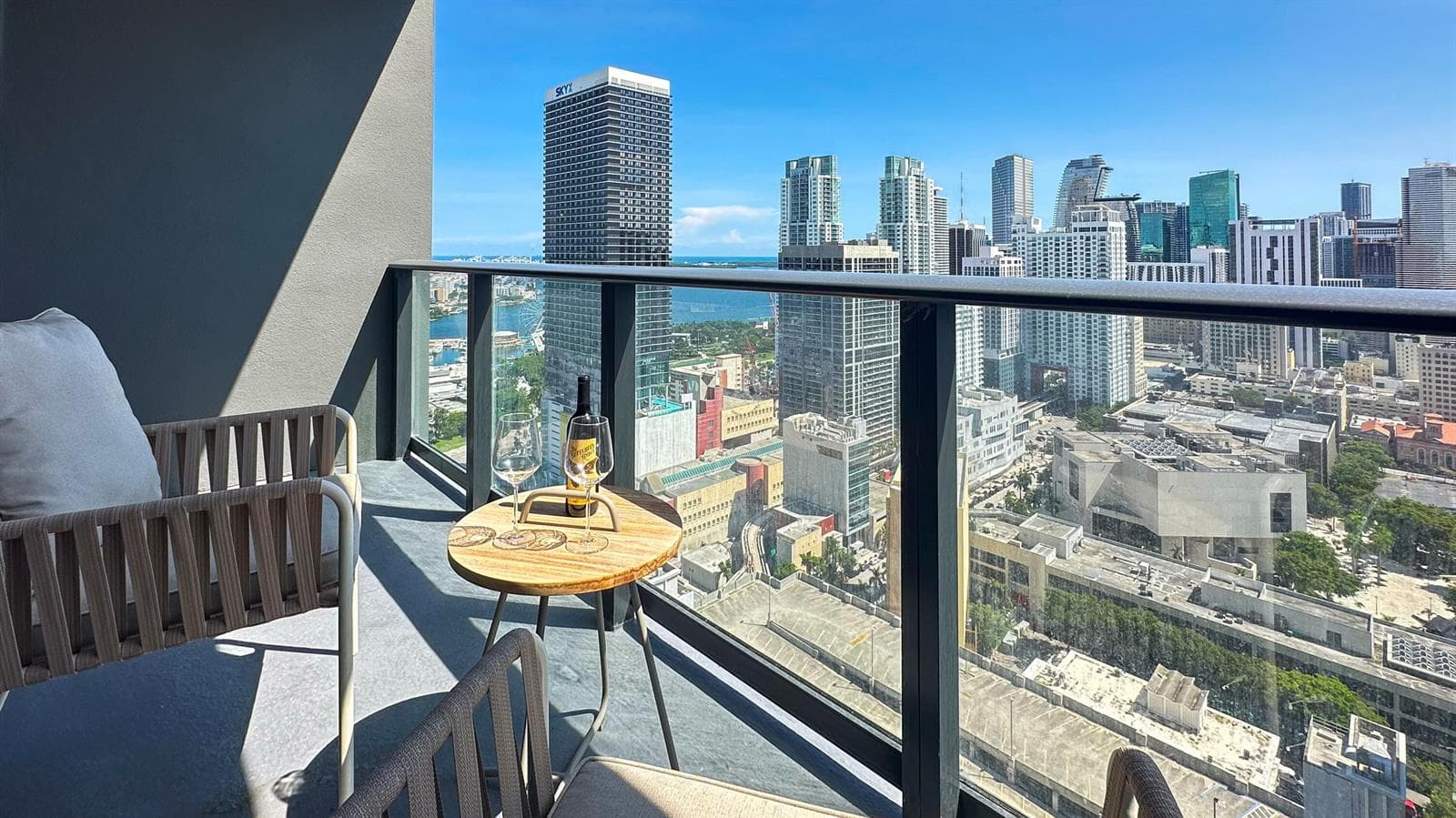 601 NE 1st Avenue NE # 2906, Miami, FL 33132 photo 3