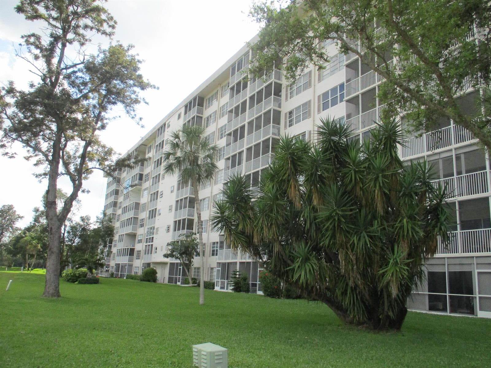 3300 N Palm Aire Drive # 306, Pompano Beach, FL 33069 photo 4