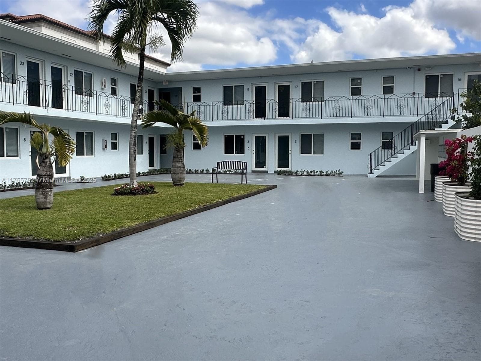 25 W 6th St # 25, Hialeah, FL 33010