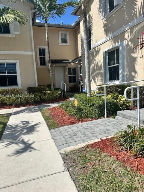 142 SE 28th Ter # 11, Homestead, FL 33033 photo 5