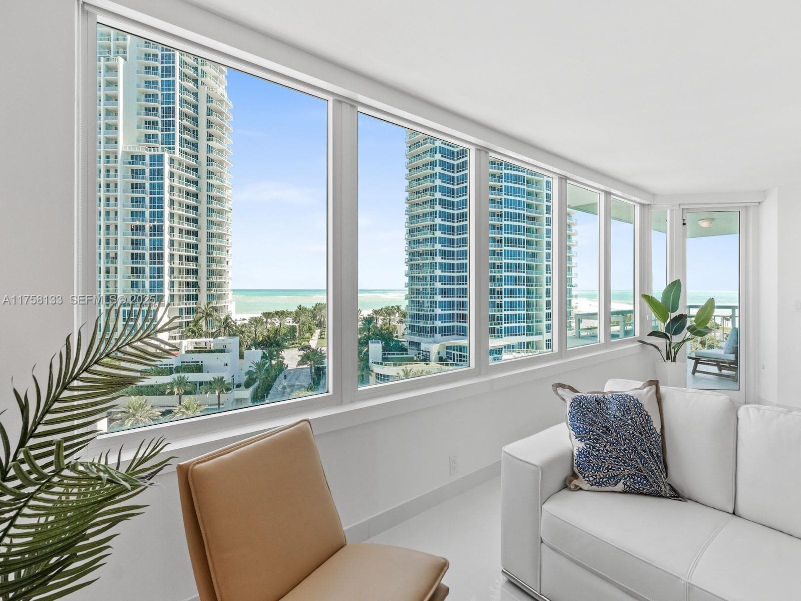 400 S Pointe Dr # 906, Miami Beach, FL 33139 photo 3