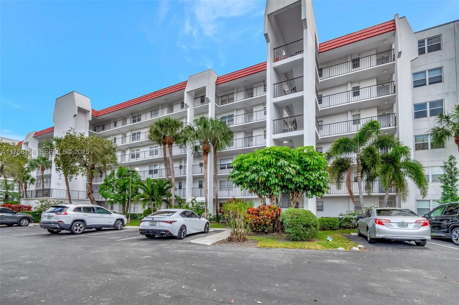 3597 Birdie Dr # 107, Lake Worth, FL 33467 photo 2