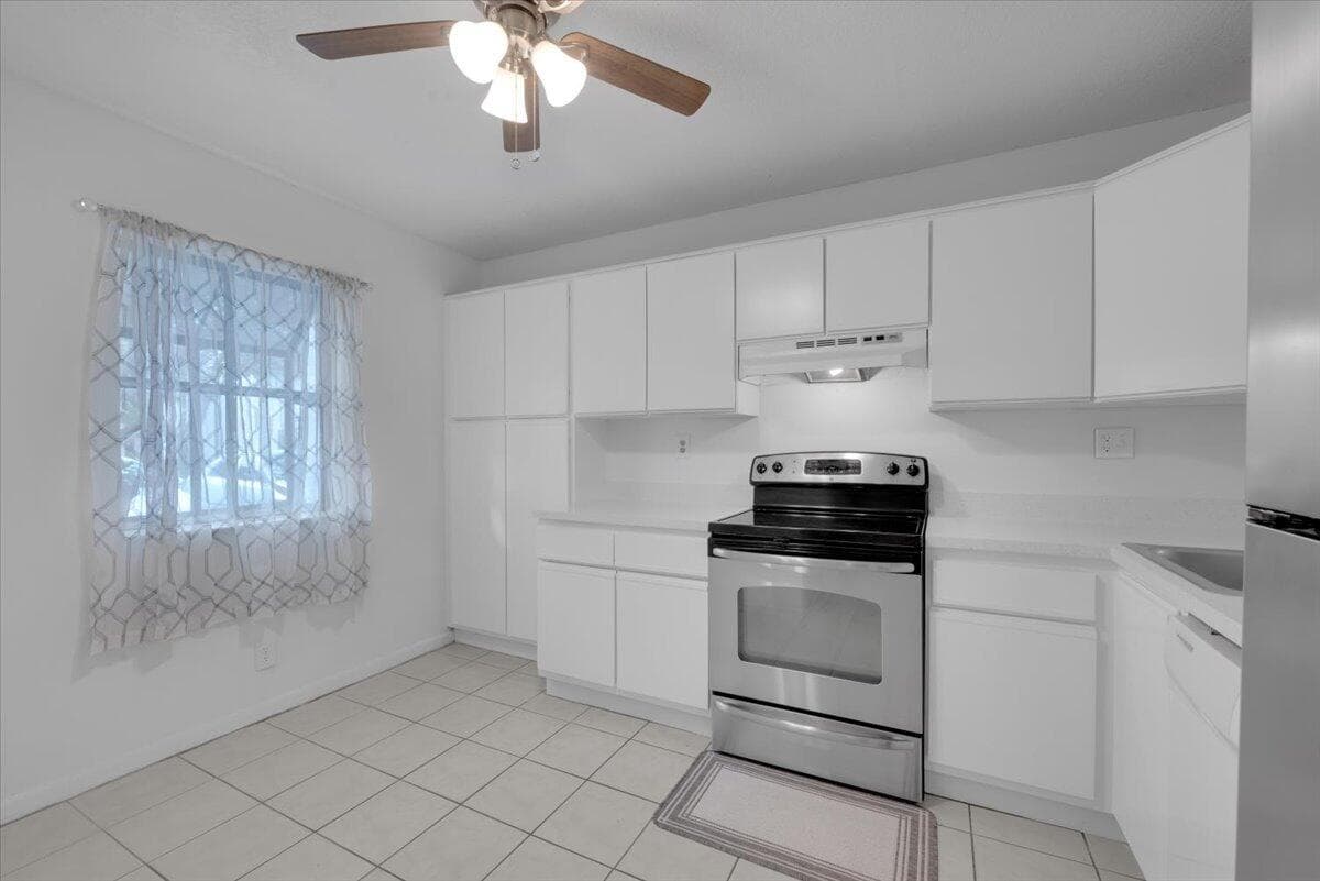 4718 NW 82nd Avenue # 1706, Lauderhill, FL 33351 photo 4