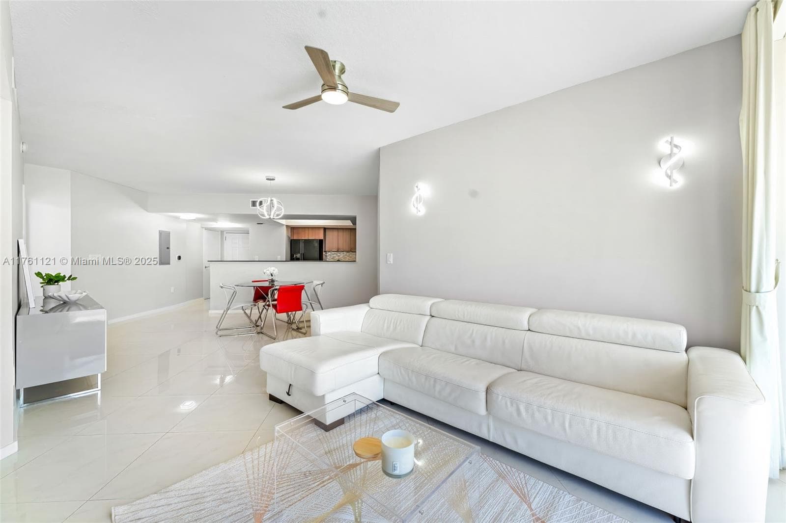 16699 Collins Ave # 2810, Sunny Isles Beach, FL 33160 photo 3