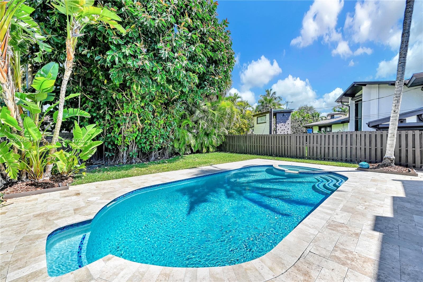 3305 NE 15th St, Fort Lauderdale, FL 33304 photo 4