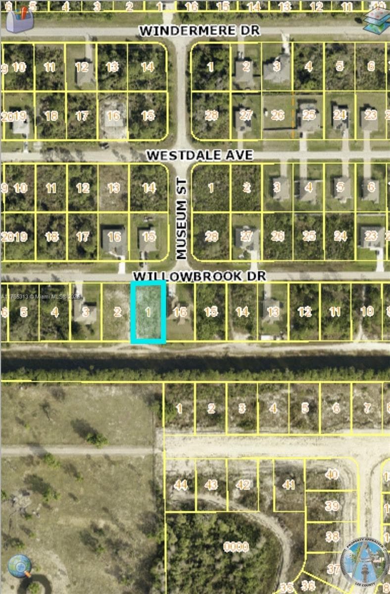 505 Willowbrook Drive, Lehigh Acres, FL 33972