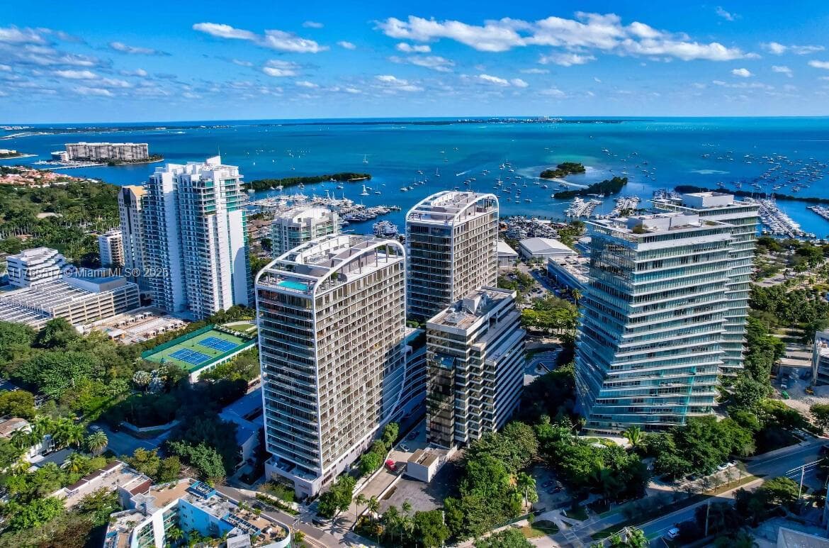 2678 Tigertail # 1009, Miami, FL 33133