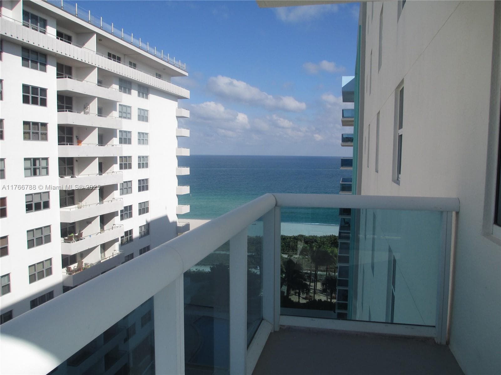 9201 Collins Ave # 1021, Surfside, FL 33154 photo 2