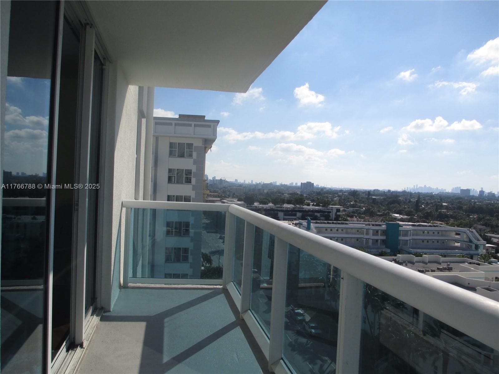 9201 Collins Ave # 1021, Surfside, FL 33154 photo 3