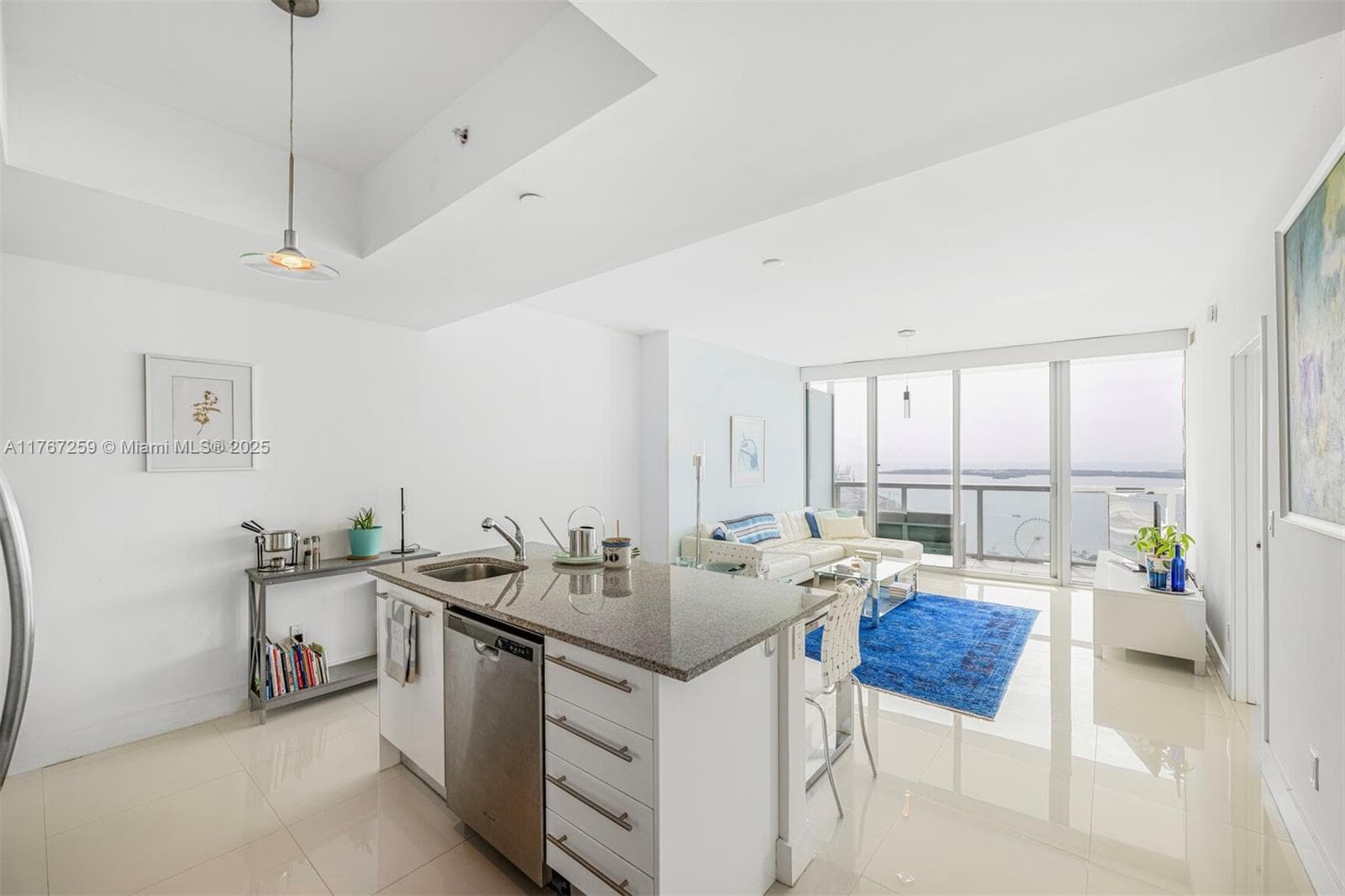 888 Biscayne Blvd # 4306, Miami, FL 33132 photo 3