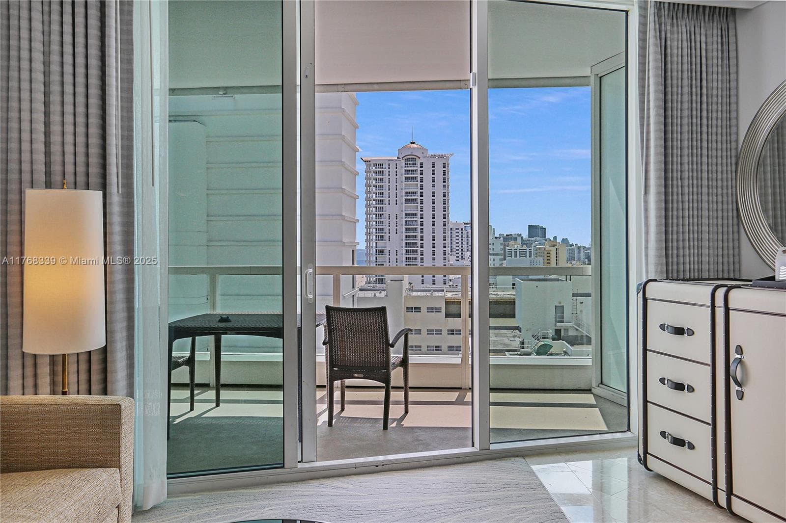 4391 Collins Ave # 1415, Miami Beach, FL 33140 photo 5