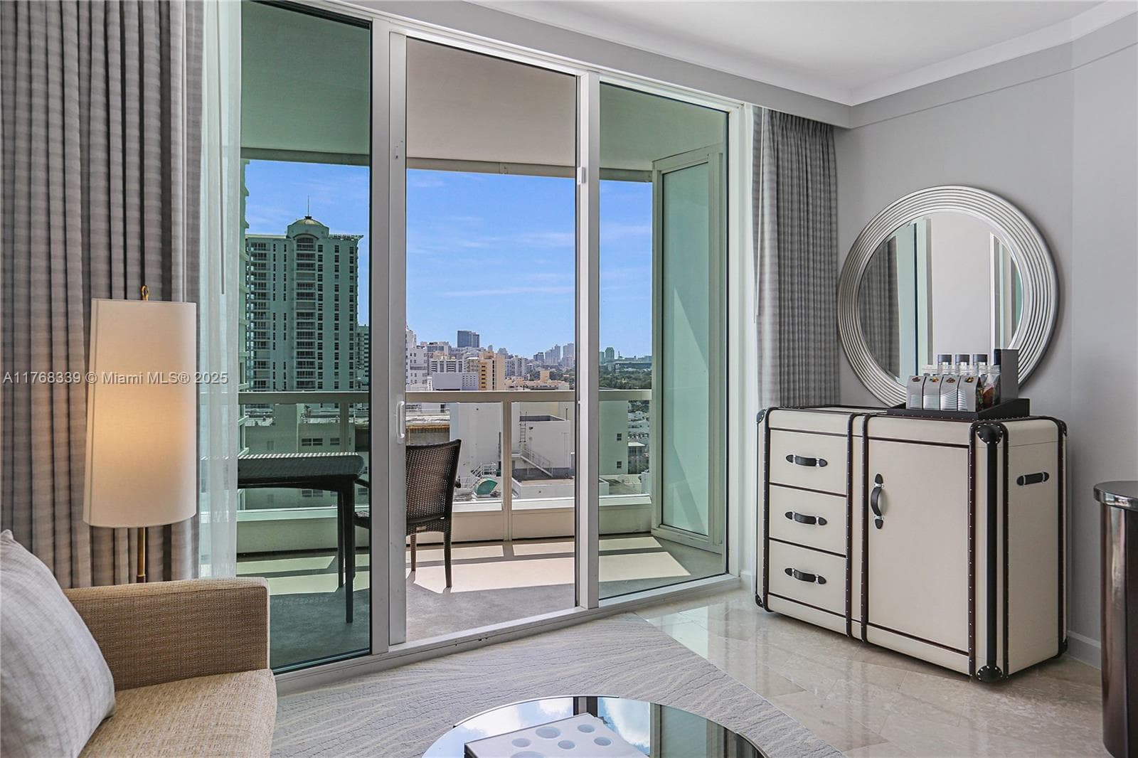4391 Collins Ave # 1415, Miami Beach, FL 33140 photo 4