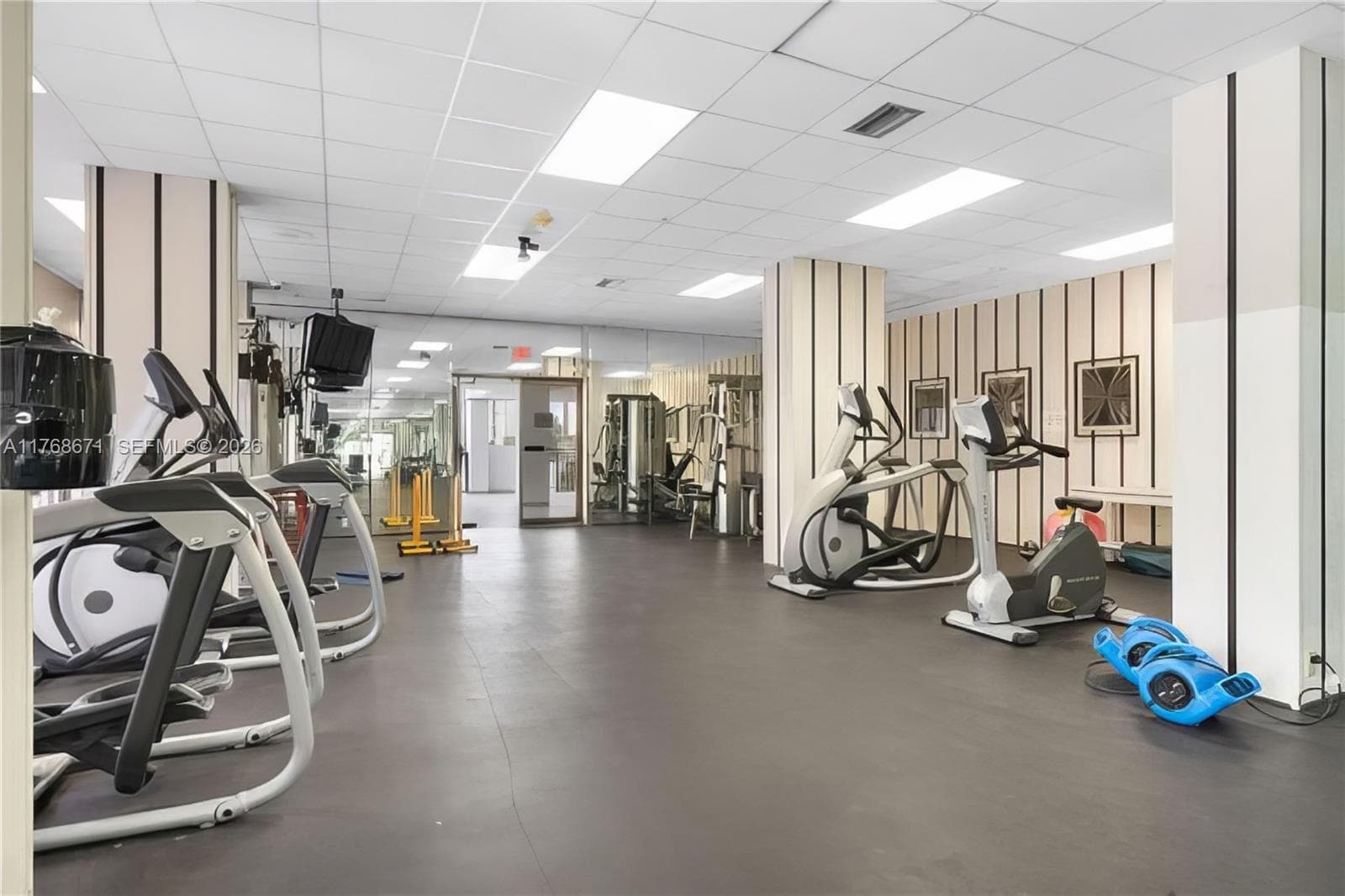 2750 NE 183rd St # 1207, Aventura, FL 33160 photo 5
