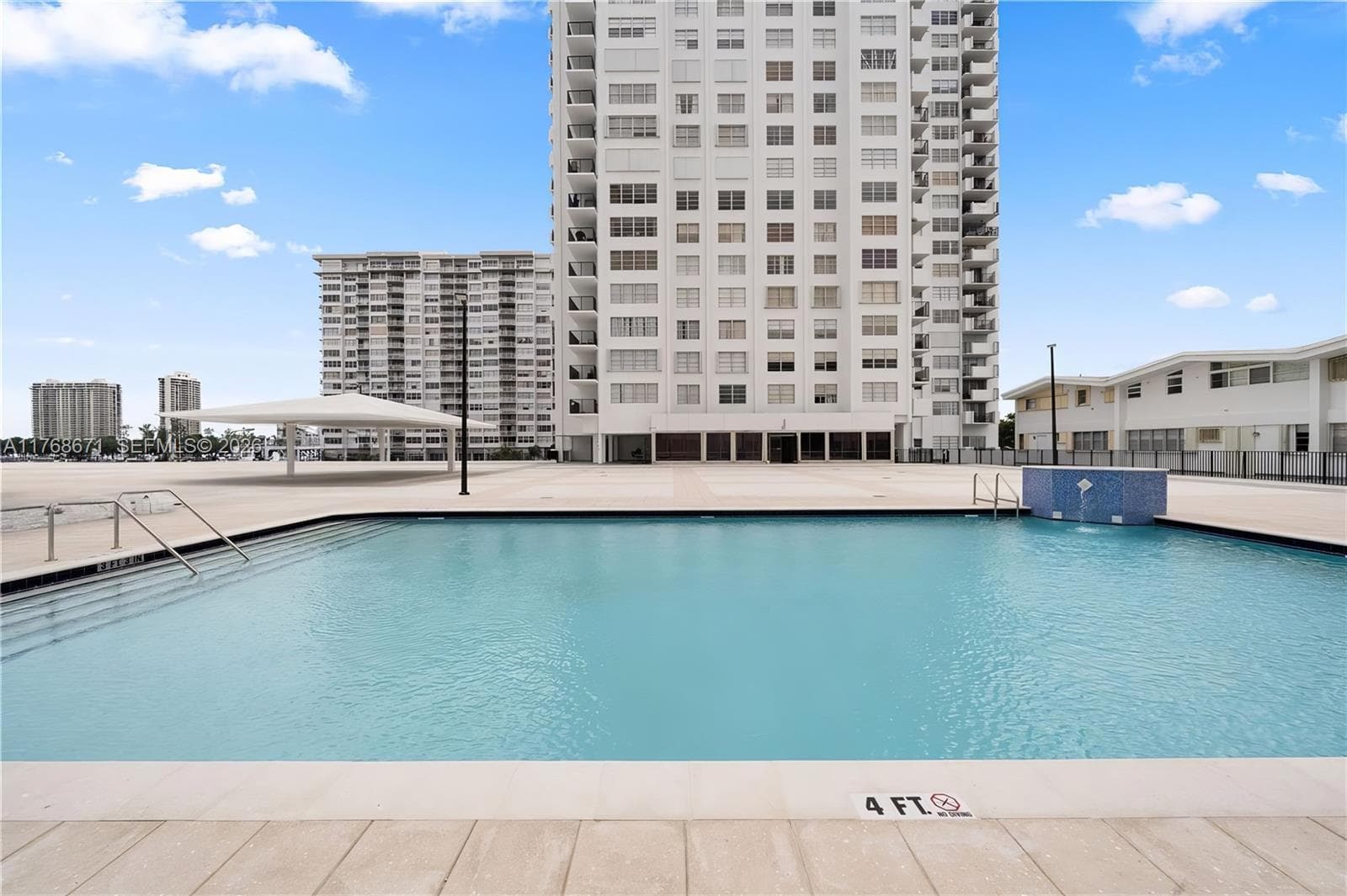 2750 NE 183rd St # 1207, Aventura, FL 33160 photo 4