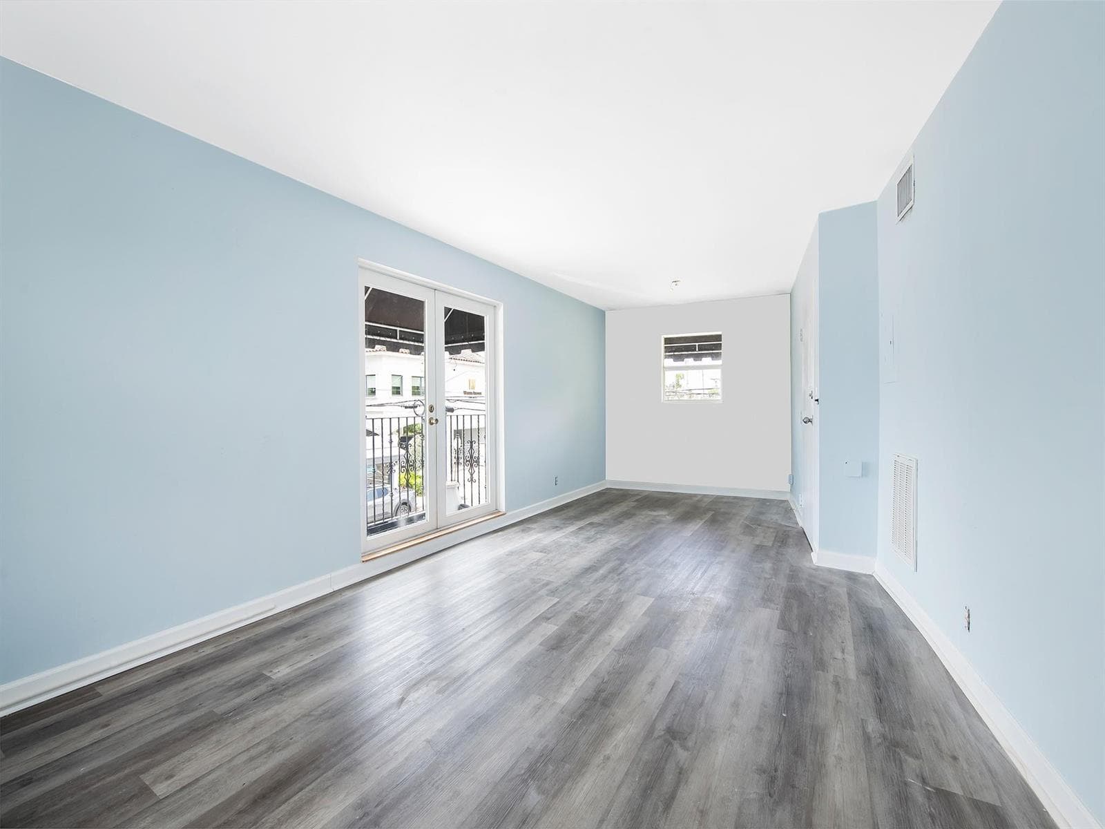 1948 E Sunrise Boulevard, Fort Lauderdale, FL 33304 photo 4