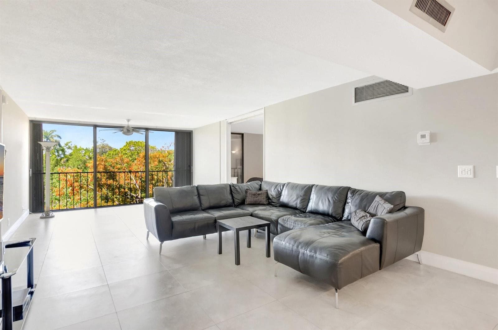 501 SW 11th Place # 403, Boca Raton, FL 33432 photo 2