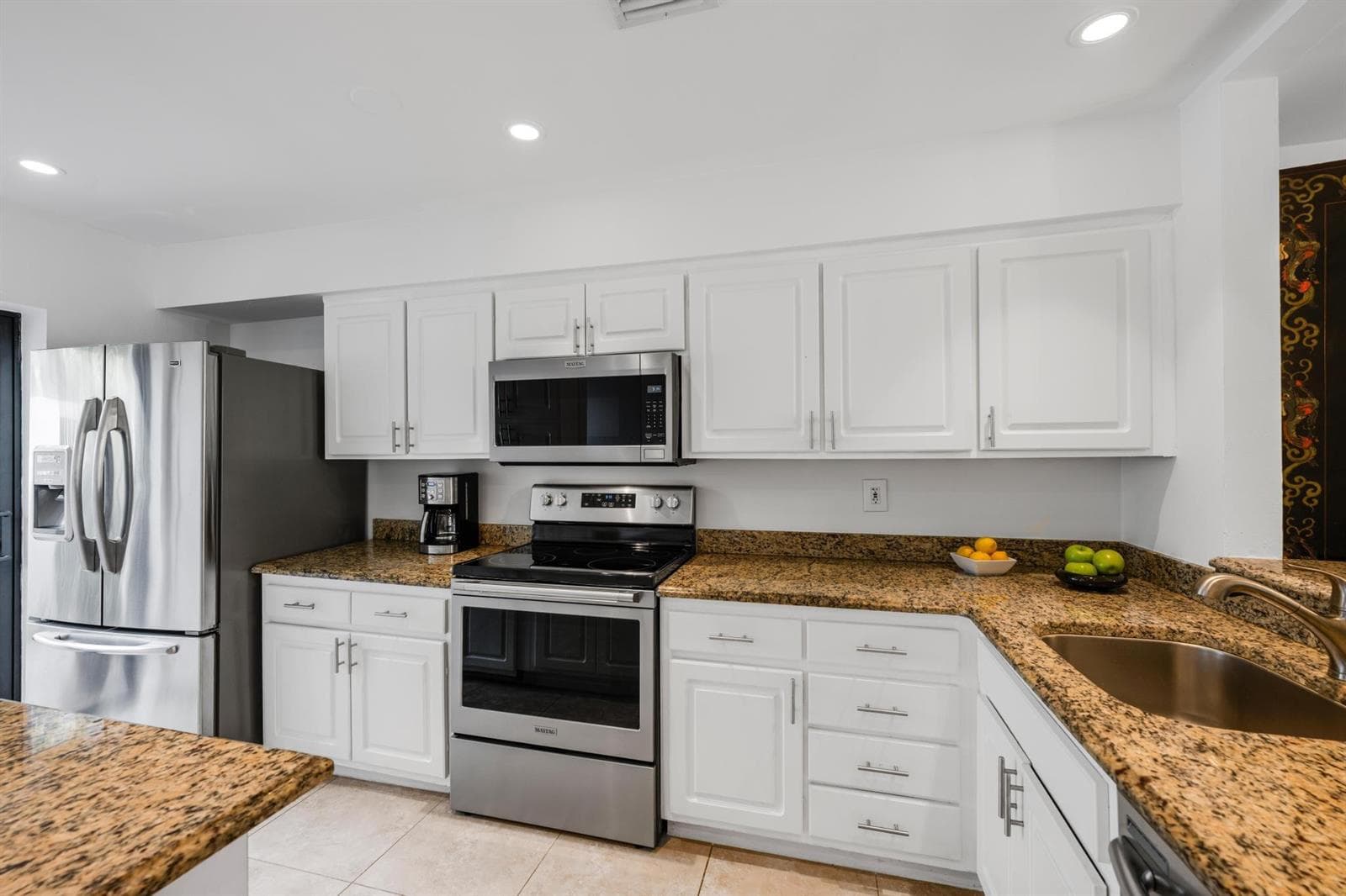 547 NE 7th Avenue # 3a, Fort Lauderdale, FL 33301 photo 3
