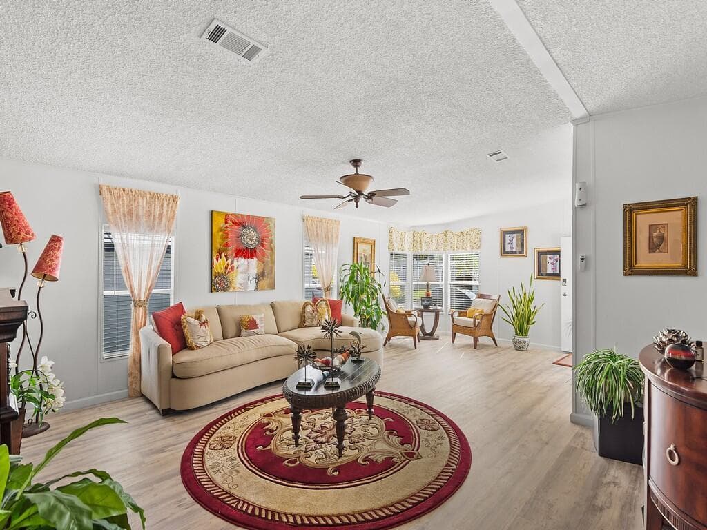 22 Mediterranean East Boulevard E, Port St. Lucie, FL 34952 photo 3