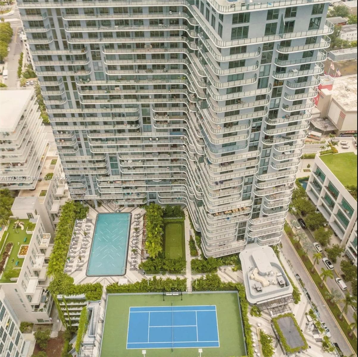 121 NE 34 ST # 2511, Miami, FL 33137