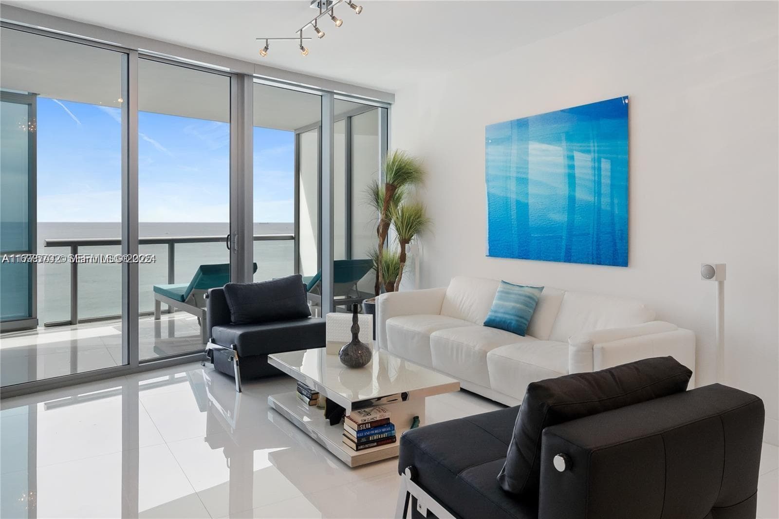 17121 Collins Ave # 1703, Sunny Isles Beach, FL 33160 photo 4
