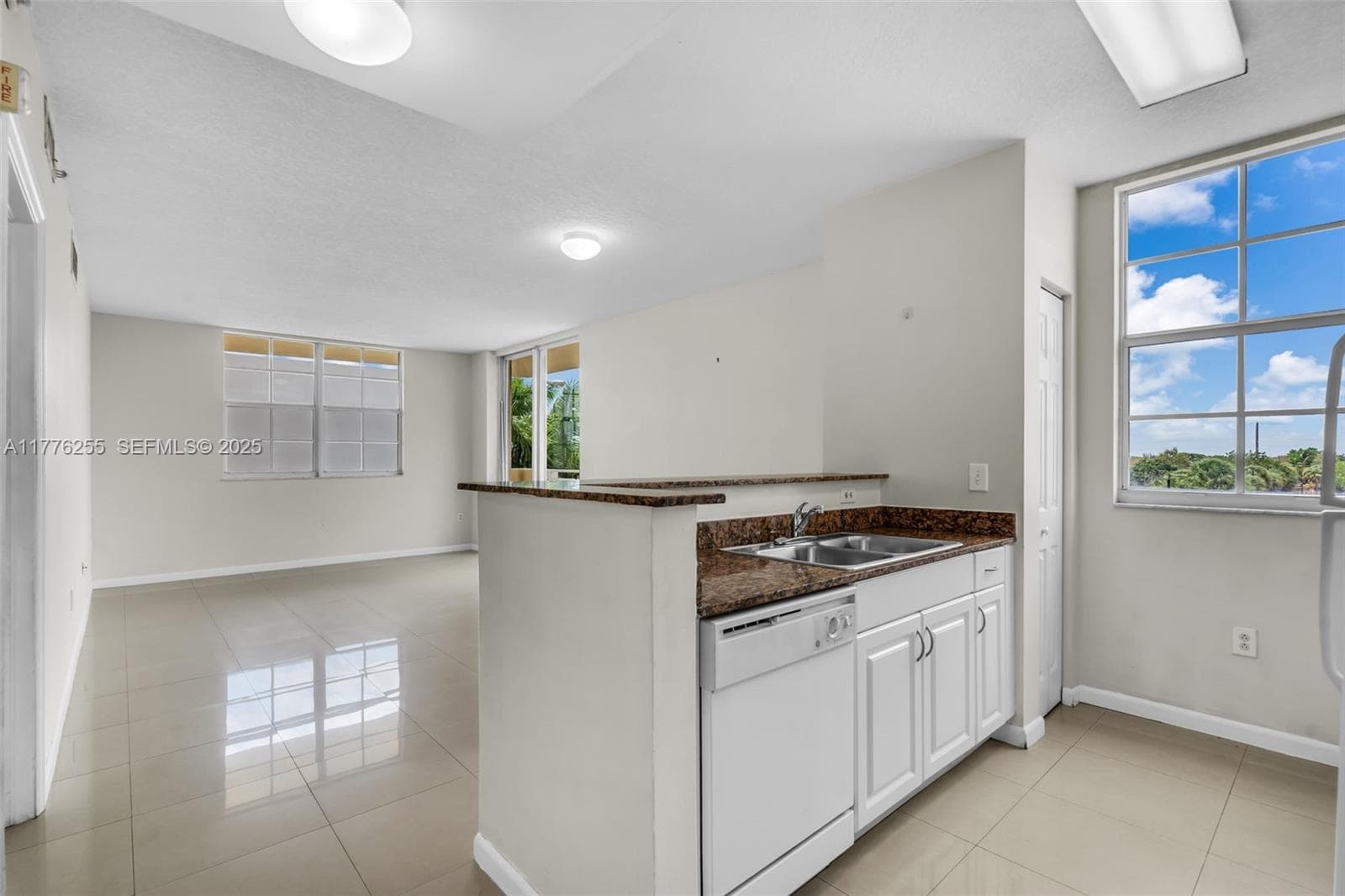 215 SW 42nd Ave # 402, Miami, FL 33134 photo 2