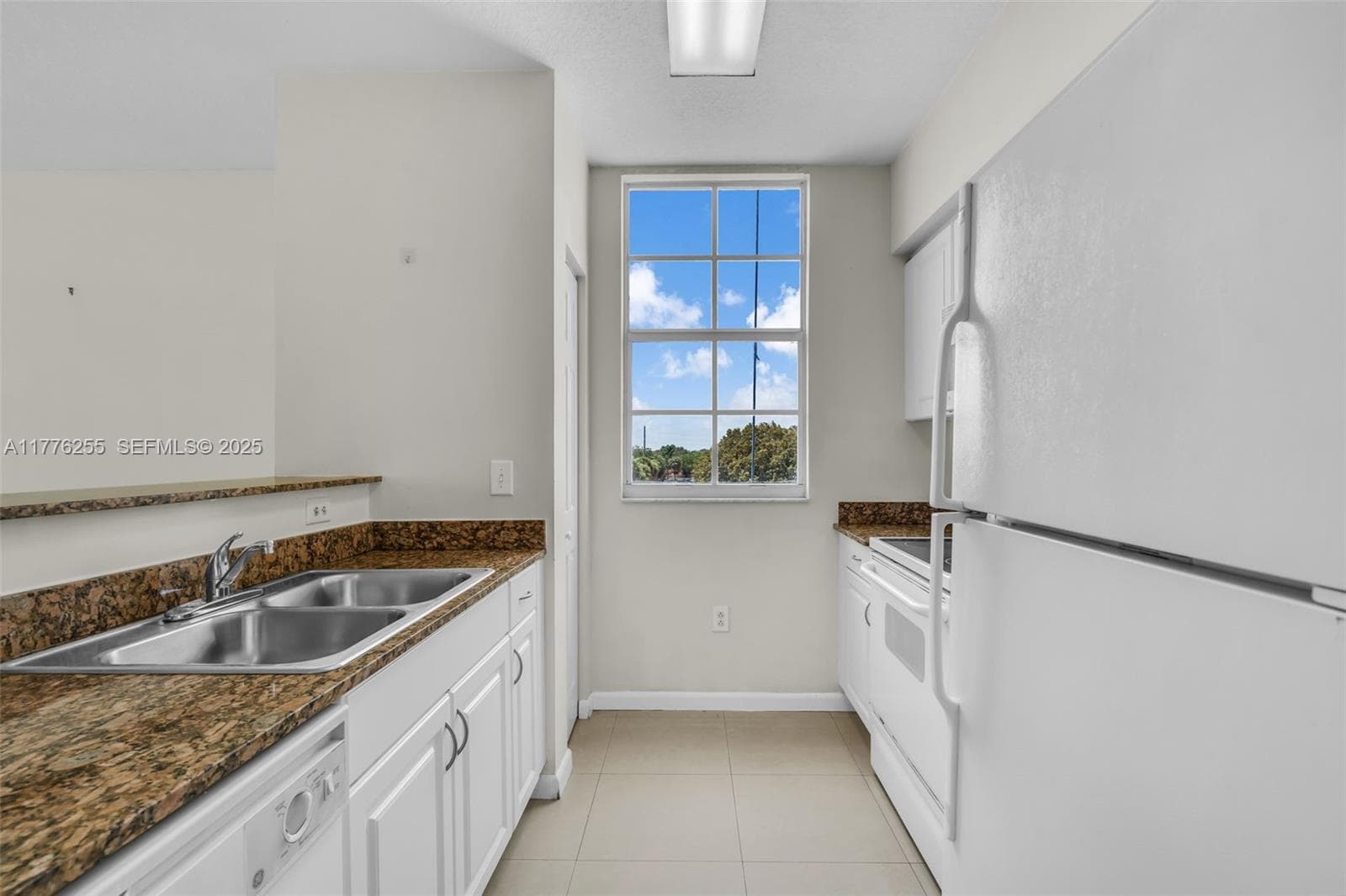 215 SW 42nd Ave # 402, Miami, FL 33134 photo 5