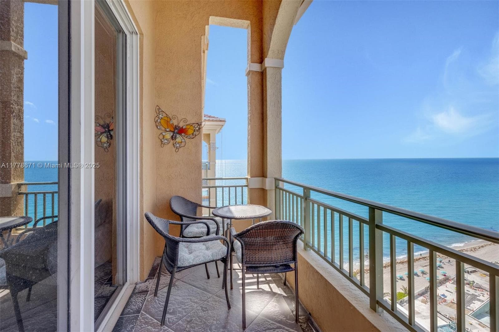 2080 S Ocean Dr # PH9, Hallandale Beach, FL 33009