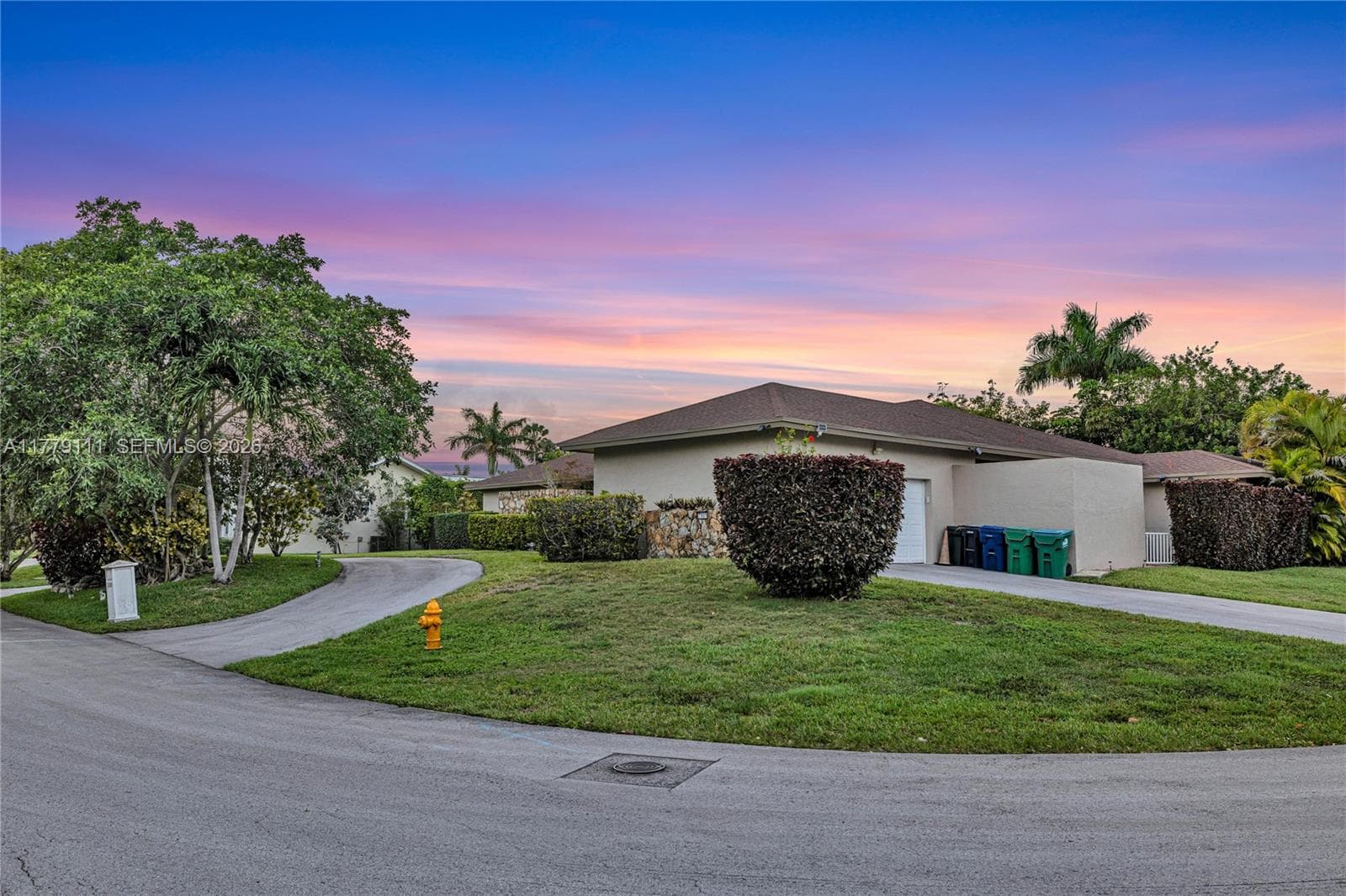 7801 SW 170th St, Palmetto Bay, FL 33157 photo 5