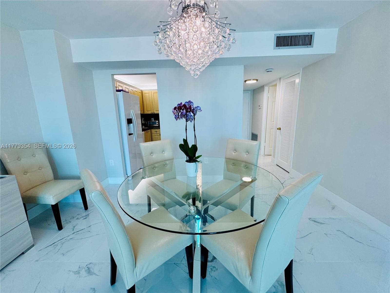 18071 Biscayne Blvd # 1503, Aventura, FL 33160 photo 2
