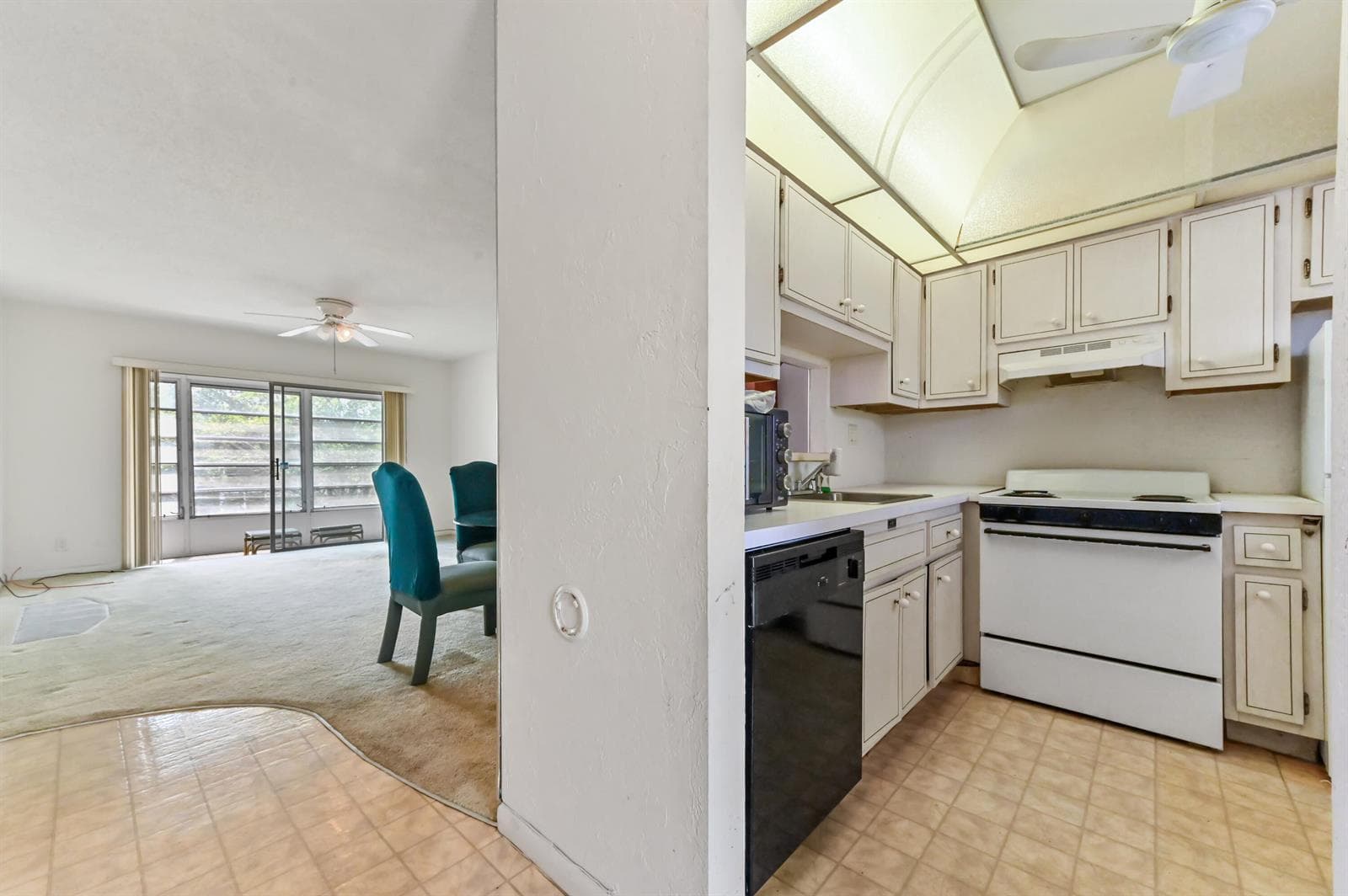 4321 NW 16th Street # C302, Lauderhill, FL 33313 photo 5