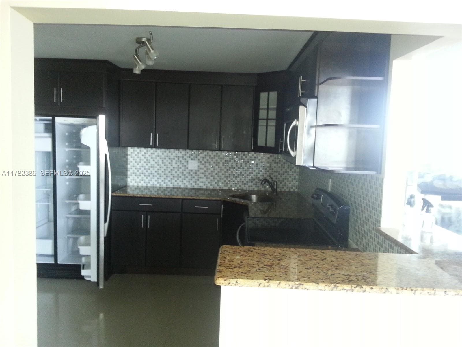 2750 NE 183rd St # 2607, Aventura, FL 33160 photo 3