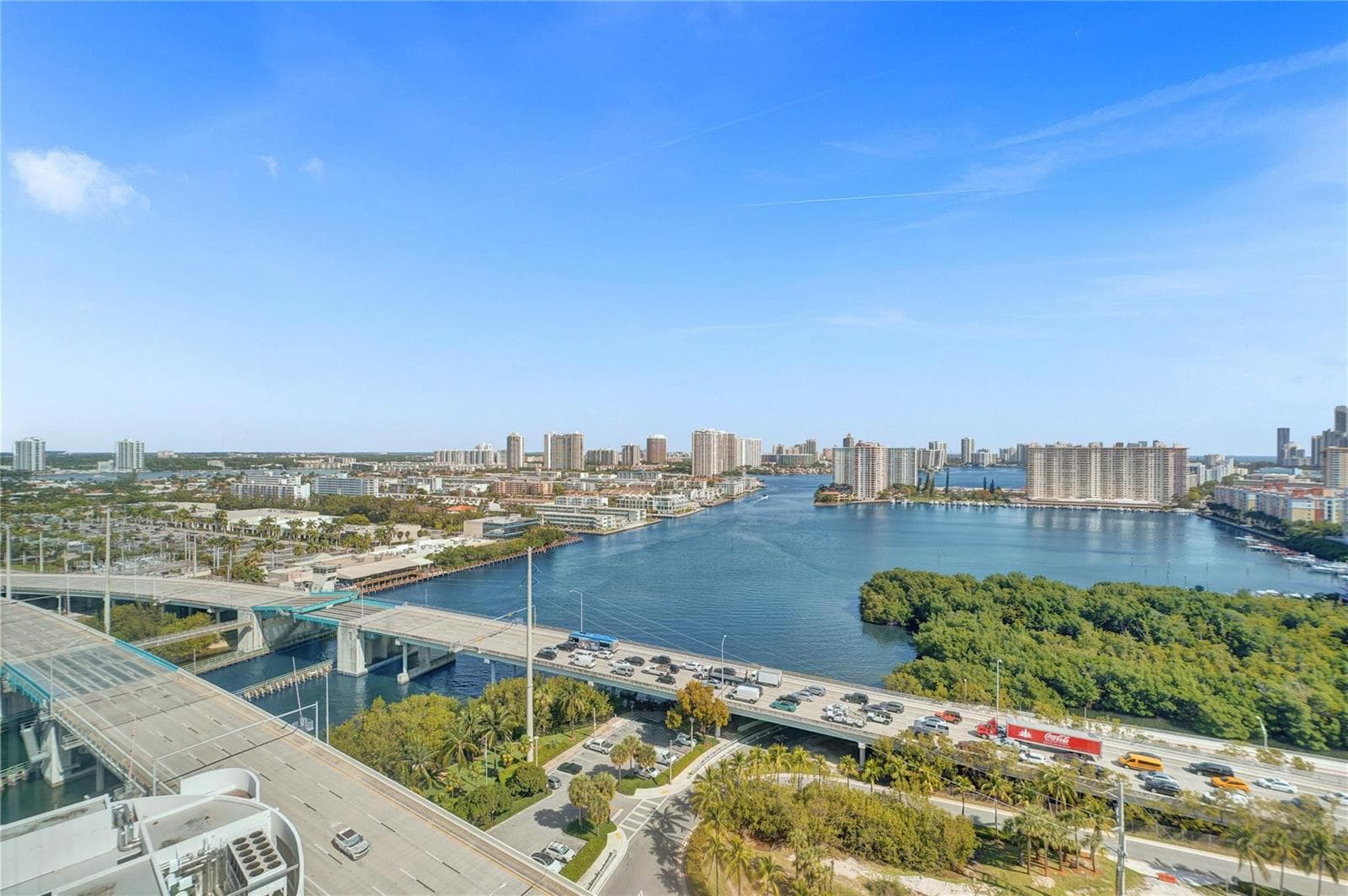 400 Sunny Isles photo 5