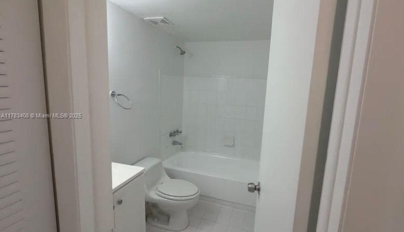 271 NW 177th St # B-216, Miami Gardens, FL 33169 photo 4