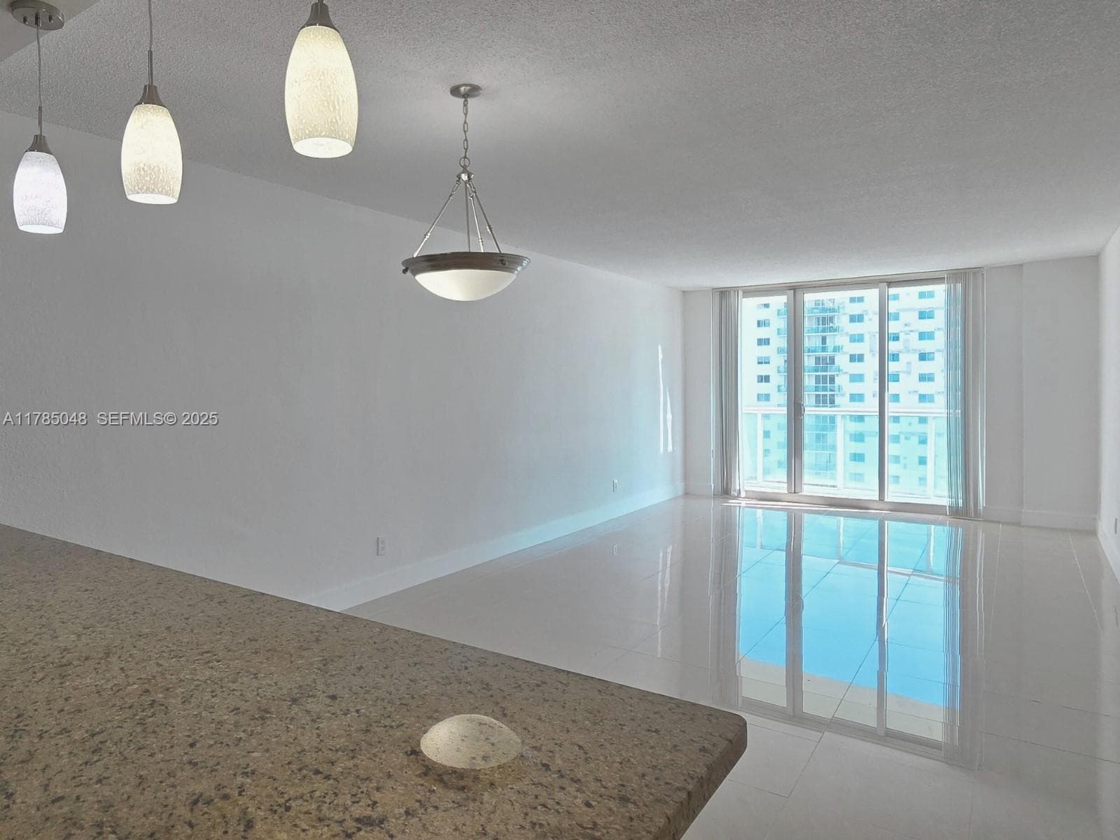 19380 Collins Ave # 1002, Sunny Isles Beach, FL 33160 photo 2