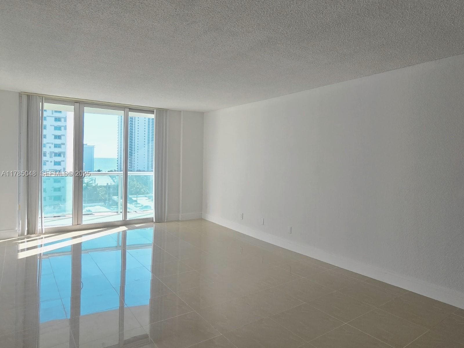 19380 Collins Ave # 1002, Sunny Isles Beach, FL 33160 photo 4