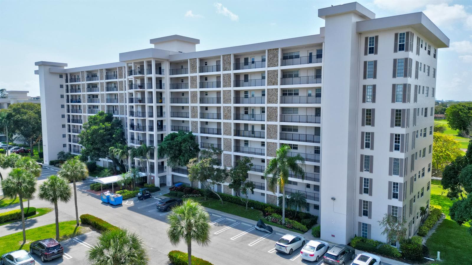 3050 N Palm Aire Drive # 505, Pompano Beach, FL 33069 photo 2