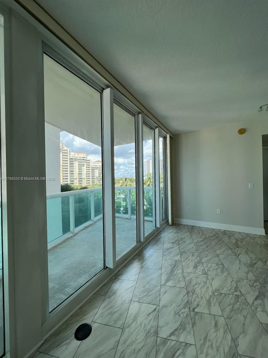 3370 Hidden Bay Dr # 610, Aventura, FL 33180 photo 2