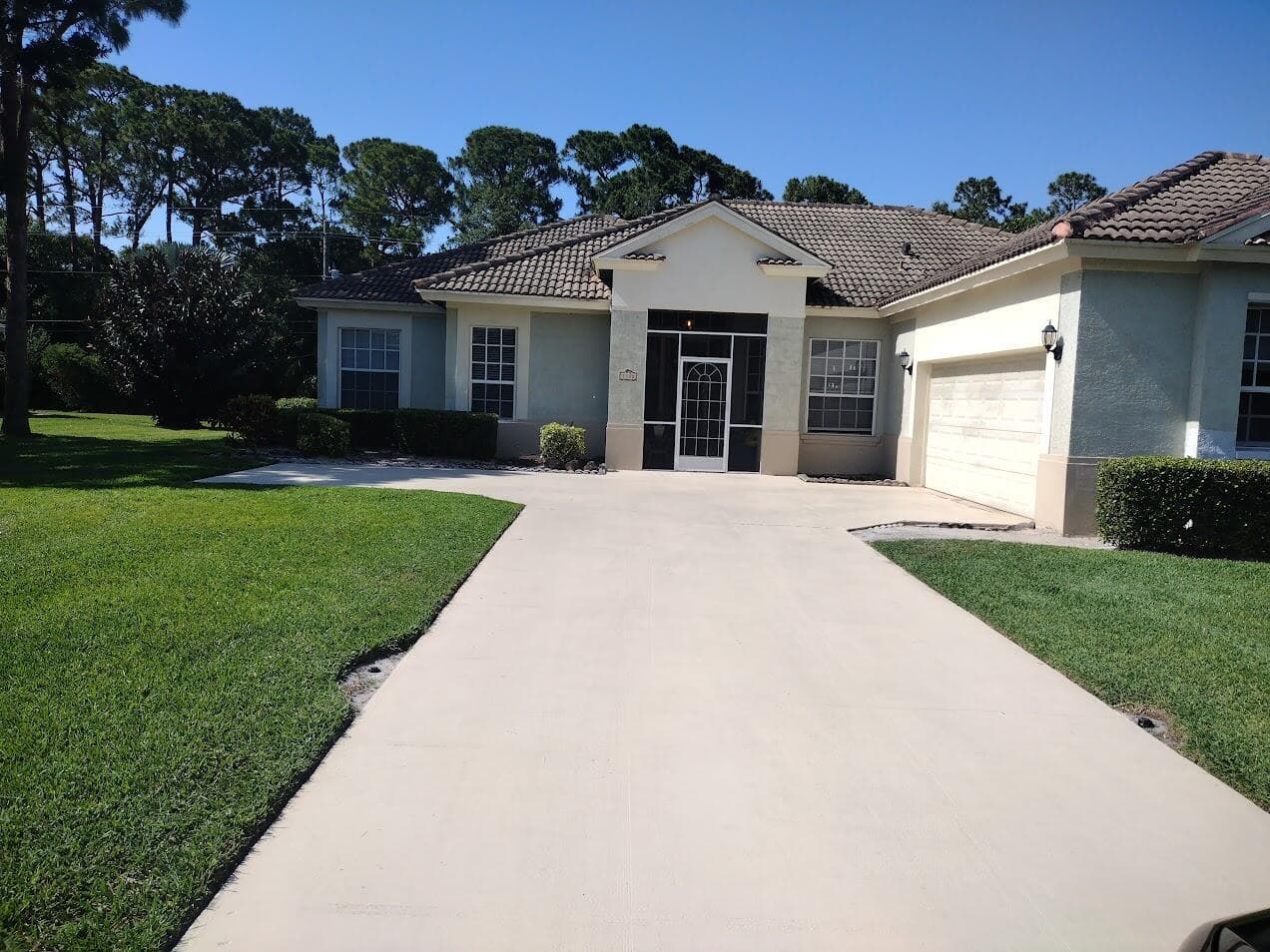 3305 Bent Pine Drive, Fort Pierce, FL 34951 photo 2