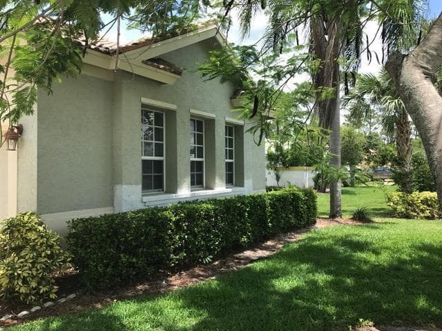 3305 Bent Pine Drive, Fort Pierce, FL 34951 photo 4