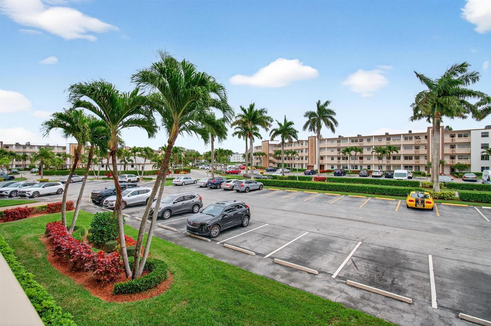 2070 Guildford D, Boca Raton, FL 33434 photo 4